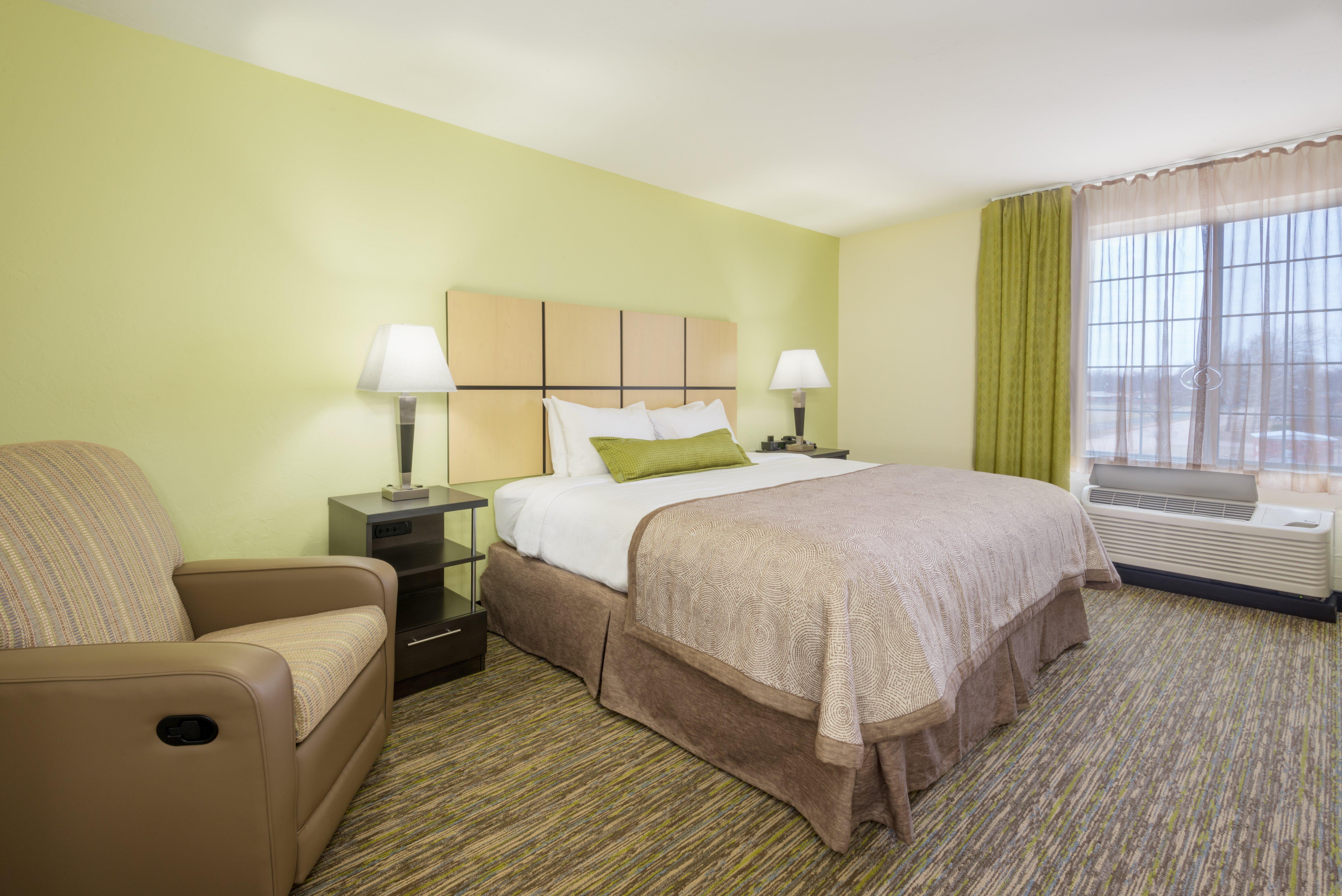 Candlewood Suites Del City By Ihg Exterior foto